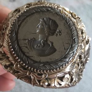 Vintage Cameo bracelet